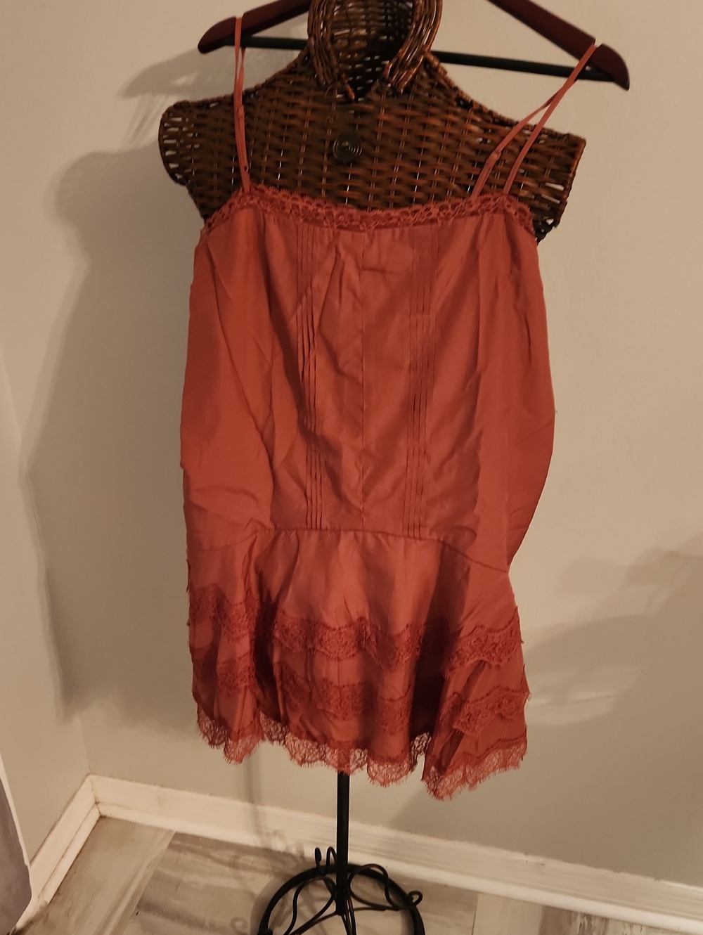 Storia Lace-Trim TOP- Rust Orange